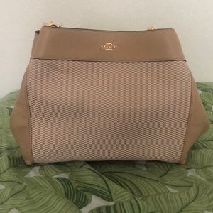 Coach Lexi Shoulder Bag